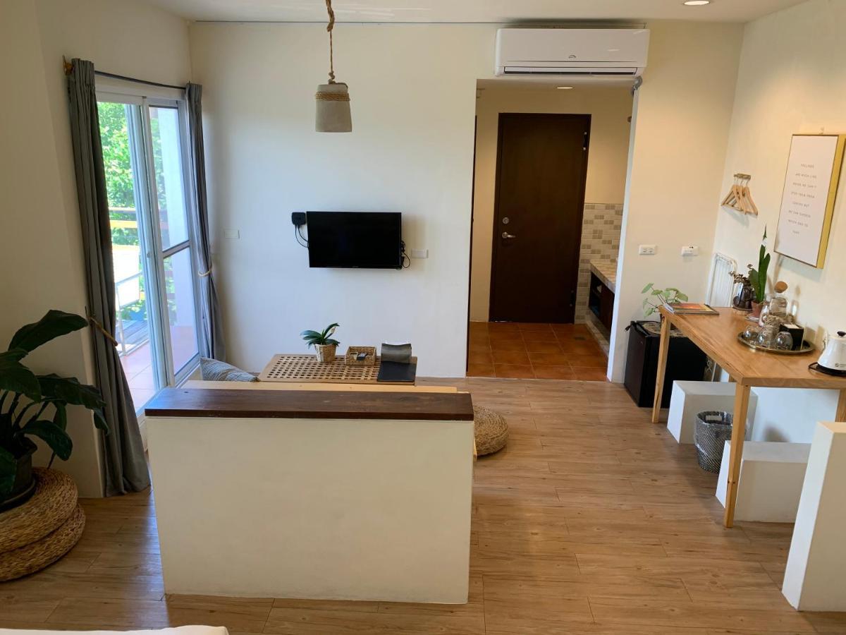W24墾丁民宿墾丁大街一館bnb エクステリア 写真