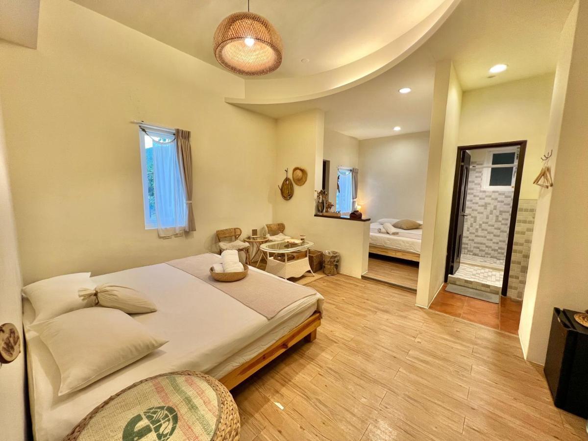 W24墾丁民宿墾丁大街一館bnb エクステリア 写真